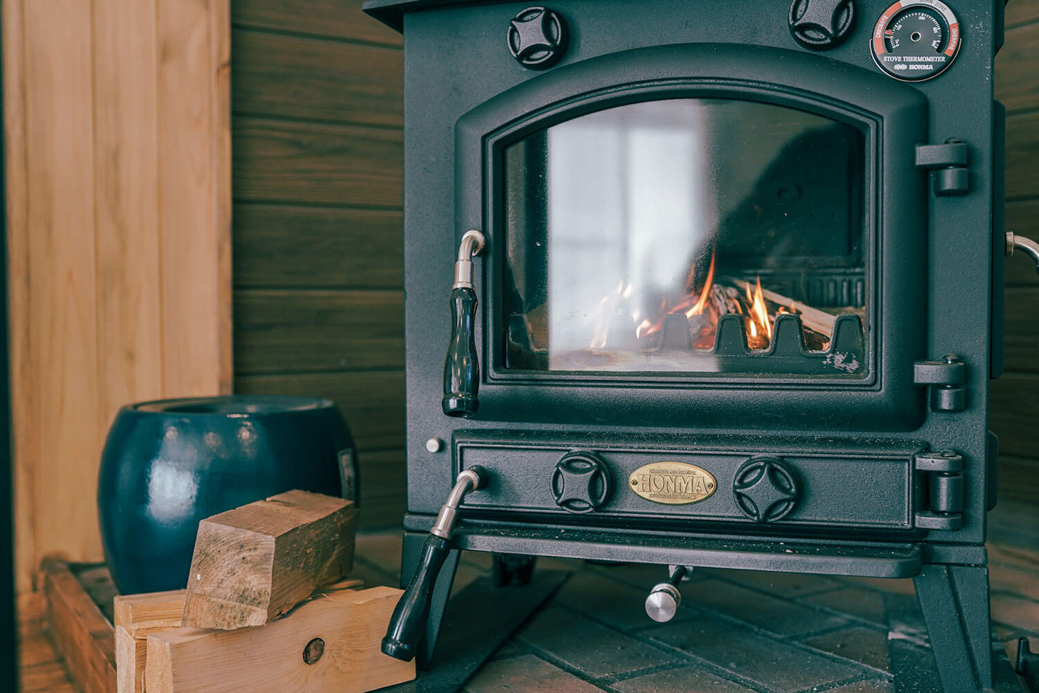 薪ストーブ